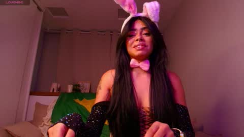 Snapshot of paulinne_clark chatting on March 2026 08:17:01 PM paulinne_clark online show from March 2026 08:17:01 PM