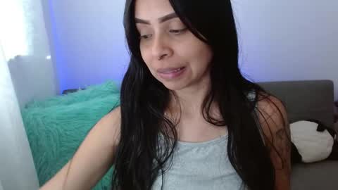 Paulina online show from April 2026 09:28:02 PM