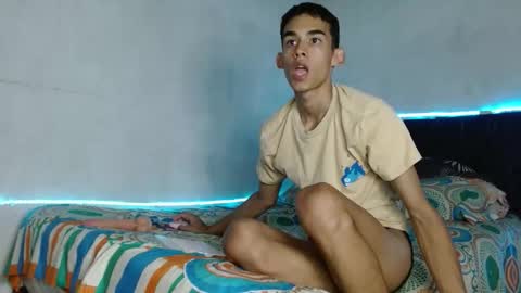 Snapshot of paulosex12 chatting on October 2025 04:30:01 PM paulosex12 online show from October 2025 04:30:01 PM