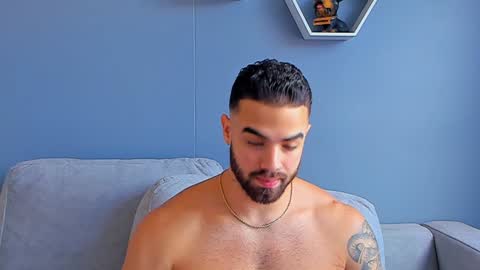 Snapshot of paulphoenix_ chatting on January 2025 08:04:01 PM Paul Phoenix online show from January 2025 08:04:01 PM