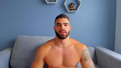 Snapshot of paulphoenix_ chatting on February 2025 08:31:02 PM Paul Phoenix online show from February 2025 08:31:02 PM