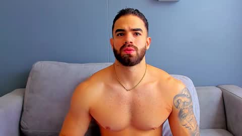 Paul Phoenix online show from September 2025 06:01:02 PM