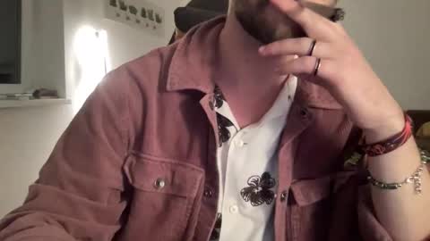 Snapshot of paulsimpsn chatting on October 2025 10:28:02 PM love bush online show from October 2025 10:28:02 PM