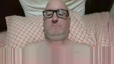 Snapshot of paulthehornyfurry chatting on November 2025 06:44:01 AM Paul online show from November 2025 06:44:01 AM