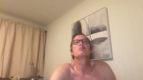 Snapshot of paulwill2377 chatting on December 2025 02:17:02 AM paulwill2377 online show from December 2025 02:17:02 AM