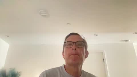 Snapshot of paulwill2377 chatting on March 2026 10:15:01 PM paulwill2377 online show from March 2026 10:15:01 PM