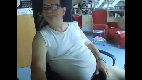 Pavlov aka Peter online show from November 2025 09:42:01 AM