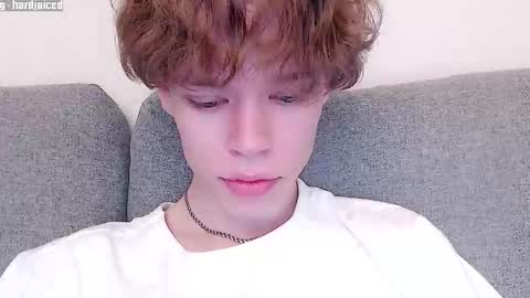 Snapshot of pawclaw chatting on December 2025 09:54:01 PM pawclaw online show from December 2025 09:54:01 PM