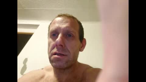 Snapshot of pawel1984wegrzyn42 chatting on May 2026 01:12:02 AM Pawel42POLAND online show from May 2026 01:12:02 AM