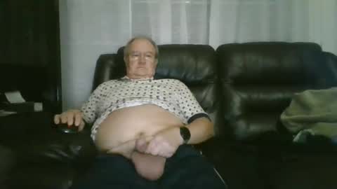 pawelek online show from February 2026 07:46:01 AM