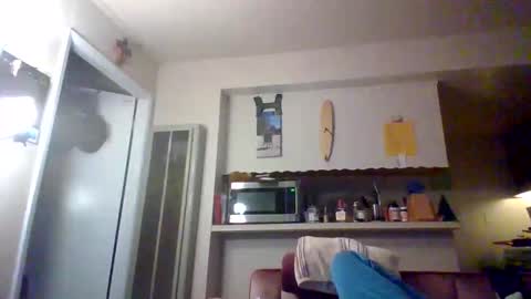 pawgkiller online show from November 2025 02:21:01 AM