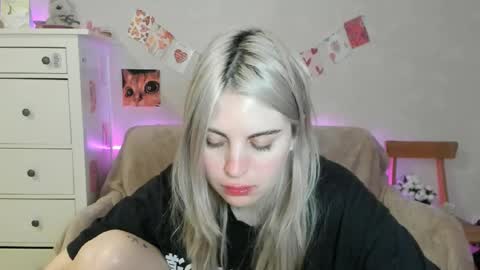 Allisses online show from May 2026 05:56:02 AM