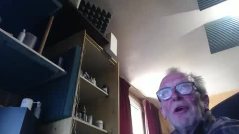 Snapshot of pc8474408 chatting on April 2026 04:07:02 PM pc8474408 online show from April 2026 04:07:02 PM