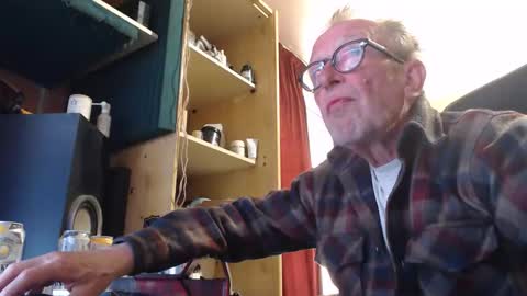 Snapshot of pc8474408 chatting on April 2026 11:59:02 AM pc8474408 online show from April 2026 11:59:02 AM