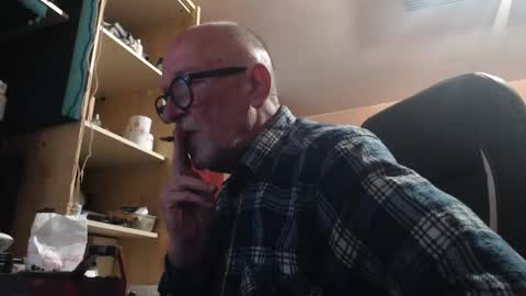 Snapshot of pc8474408 chatting on April 2026 12:29:02 PM pc8474408 online show from April 2026 12:29:02 PM