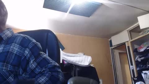 Snapshot of pc8474408 chatting on April 2026 12:11:02 PM pc8474408 online show from April 2026 12:11:02 PM