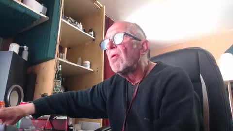 Snapshot of pc8474408 chatting on May 2026 10:42:02 AM pc8474408 online show from May 2026 10:42:02 AM