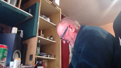 Snapshot of pc8474408 chatting on May 2026 08:15:01 PM pc8474408 online show from May 2026 08:15:01 PM