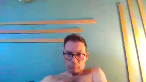 Snapshot of pchittt chatting on March 2025 09:12:02 AM pchittt online show from March 2025 09:12:02 AM