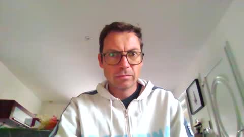 Snapshot of pchittt chatting on October 2025 08:40:02 AM pchittt online show from October 2025 08:40:02 AM