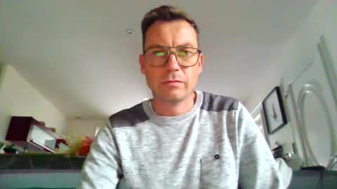 Snapshot of pchittt chatting on November 2025 01:00:02 PM pchittt online show from November 2025 01:00:02 PM