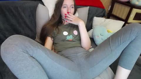 FOUNTAIN SQUIRT online show from May 2026 02:11:01 PM