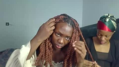 Snapshot of peach_ebonny chatting on June 2026 05:08:01 AM peach_ebonny online show from June 2026 05:08:01 AM