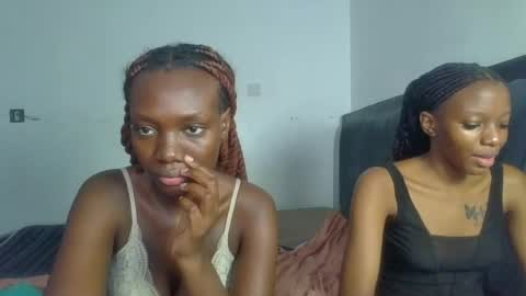 Snapshot of peach_ebonny chatting on June 2026 09:56:02 AM peach_ebonny online show from June 2026 09:56:02 AM