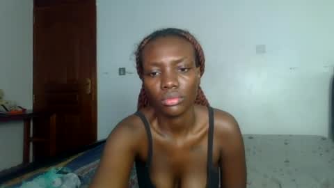 Snapshot of peach_ebonny chatting on June 2026 06:56:01 AM peach_ebonny online show from June 2026 06:56:01 AM