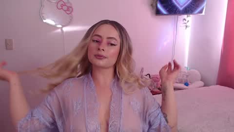 Snapshot of peacherry_ chatting on January 2025 10:06:01 PM peacherry_ online show from January 2025 10:06:01 PM