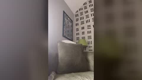 peaches_onu online show from August 2026 06:10:01 PM
