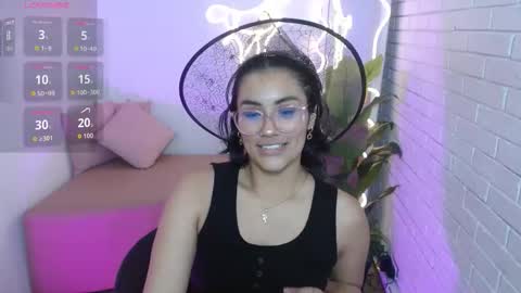 Snapshot of peachy_tay chatting on October 2025 11:11:02 AM peachy_tay online show from October 2025 11:11:02 AM