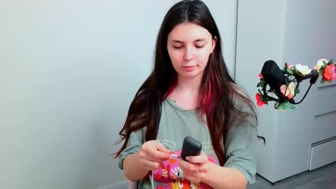 Peachy online show from December 2025 05:21:01 PM