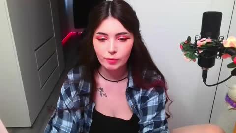 Peachy online show from April 2026 05:00:02 PM