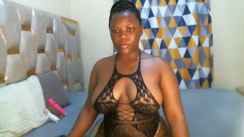 Snapshot of peachygirl255 chatting on May 2026 05:08:01 PM Peachy online show from May 2026 05:08:01 PM