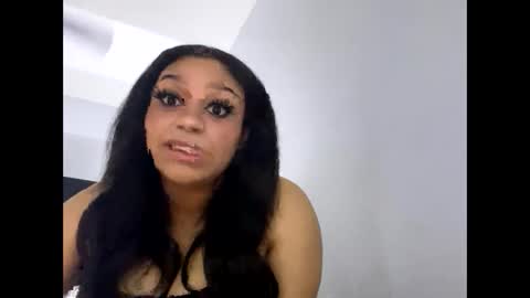 Snapshot of peachyprincess22 chatting on October 2025 05:57:02 PM peachyprincess22 online show from October 2025 05:57:02 PM
