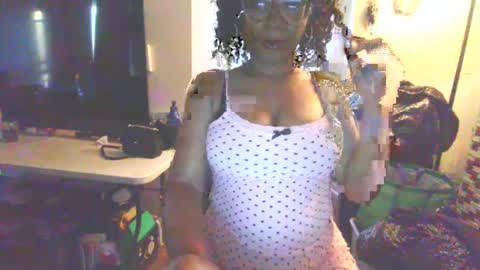 Snapshot of peachzdabody chatting on September 2025 09:31:02 PM peachzdabody online show from September 2025 09:31:02 PM