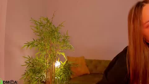 Sex Leah online show from June 2026 01:07:02 AM