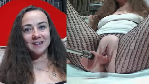 Snapshot of pearl_helen chatting on October 2025 07:11:01 PM pearl_helen online show from October 2025 07:11:01 PM