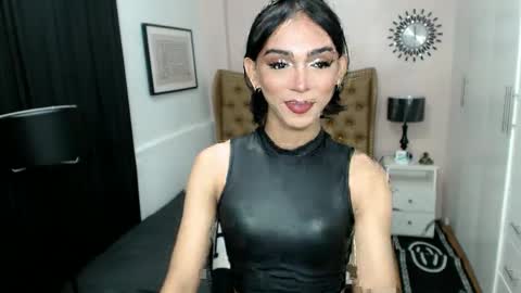 Pearl online show from February 2025 03:17:02 PM