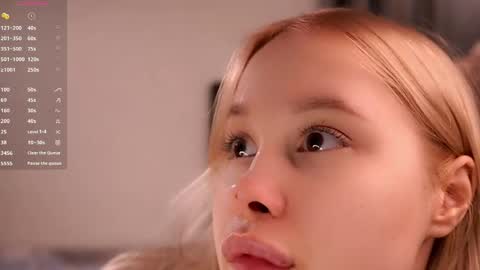 Lily online show from May 2026 04:32:02 AM
