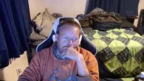 pecker40 online show from December 2024 02:42:01 AM