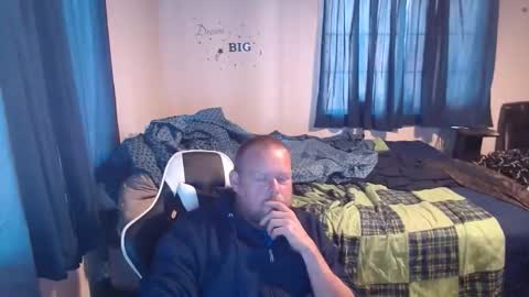 pecker40 online show from January 2025 05:11:02 PM