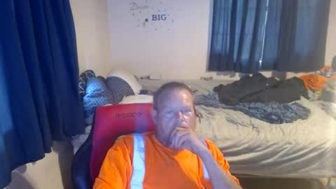 pecker40 online show from June 2026 09:28:02 PM