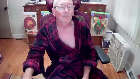 peepingmale online show from October 2025 12:50:01 PM