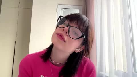 Lolly online show from December 2025 09:40:01 AM