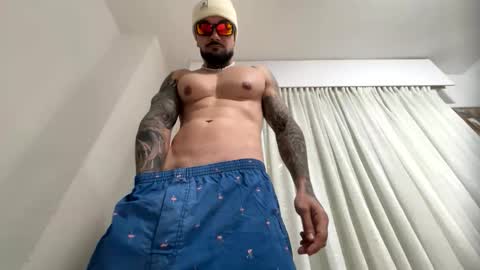 Snapshot of penebunny chatting on December 2025 05:01:01 AM penebunny online show from December 2025 05:01:01 AM