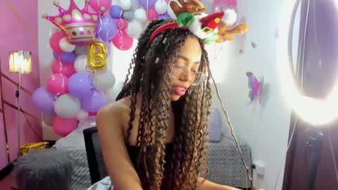 Snapshot of peneelopeecute chatting on December 2024 08:47:02 PM peneelopeecute online show from December 2024 08:47:02 PM