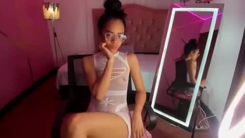 Snapshot of peneelopeecute chatting on January 2025 12:24:01 AM peneelopeecute online show from January 2025 12:24:01 AM