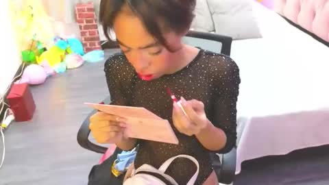 Snapshot of peneelopeecute chatting on December 2025 07:07:01 PM peneelopeecute online show from December 2025 07:07:01 PM